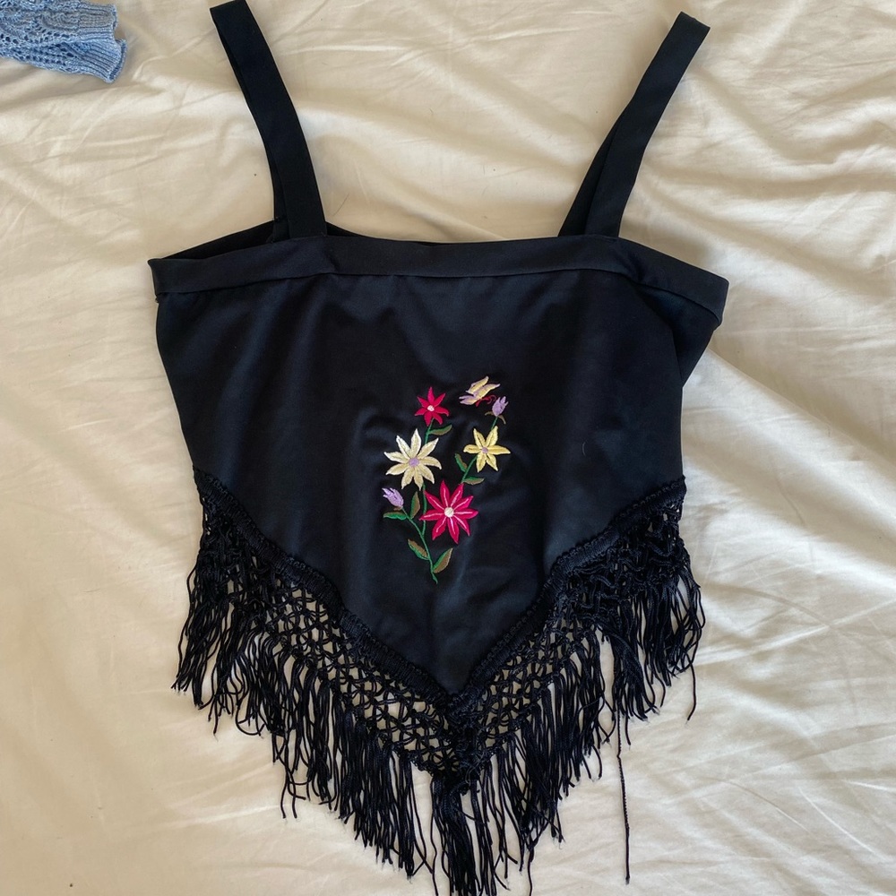 Frederick’s of Hollywood Tassel Floral Embroidered Y2K 90s Vintage Crop Top S